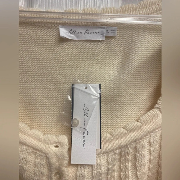 NWT Nordstrom “All In Favor” Cream Knit Cropped Sweater Size XL - Picture 3 of 6